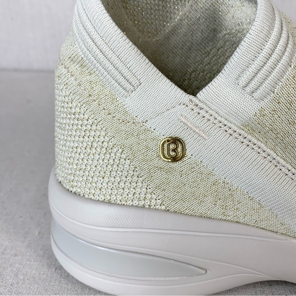 Bzees LIKE NEW Women's Romance Booties Hi-Top Cream/Gold Knit Sneaker - Size 10W - Picture 13 of 15